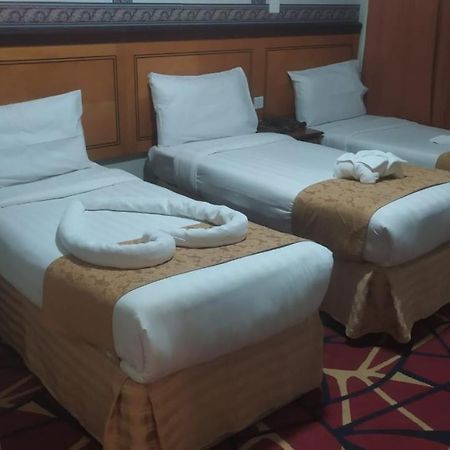 Manart Al Misk Hotel Мека Екстериор снимка