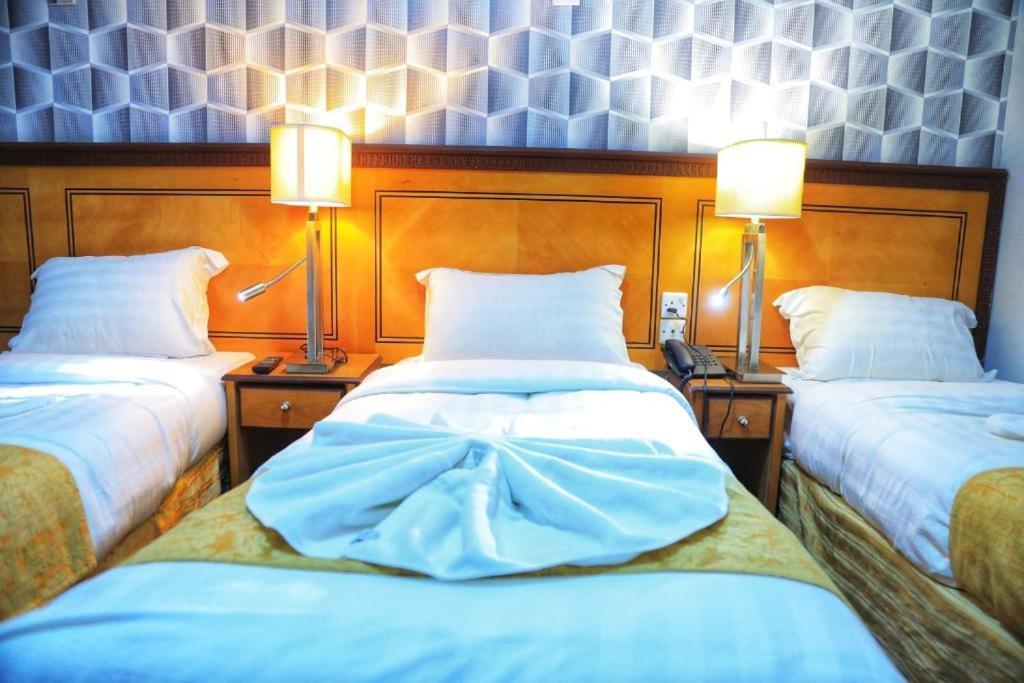 Manart Al Misk Hotel Мека Екстериор снимка