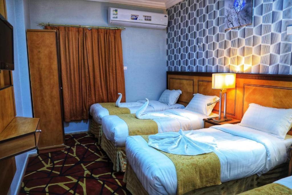 Manart Al Misk Hotel Мека Екстериор снимка