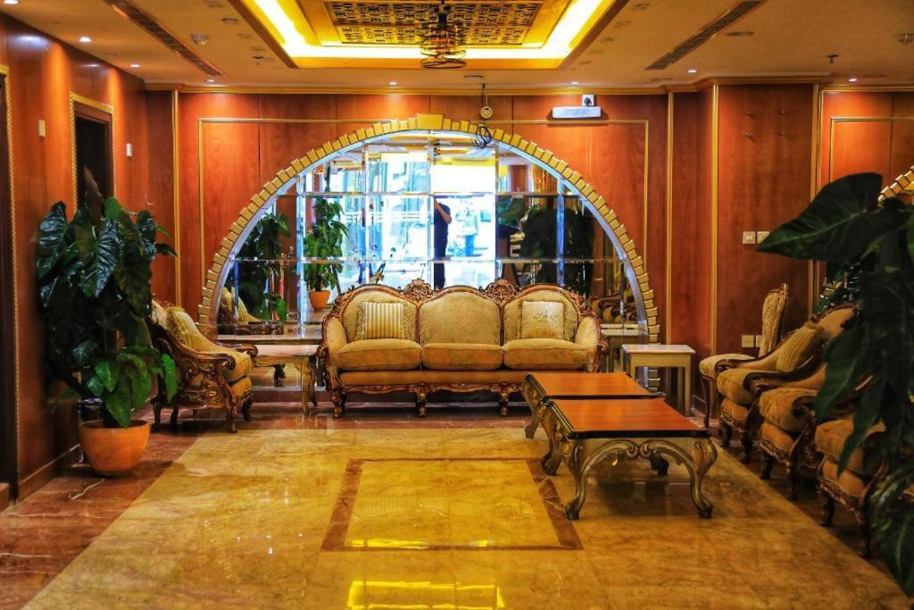 Manart Al Misk Hotel Мека Екстериор снимка