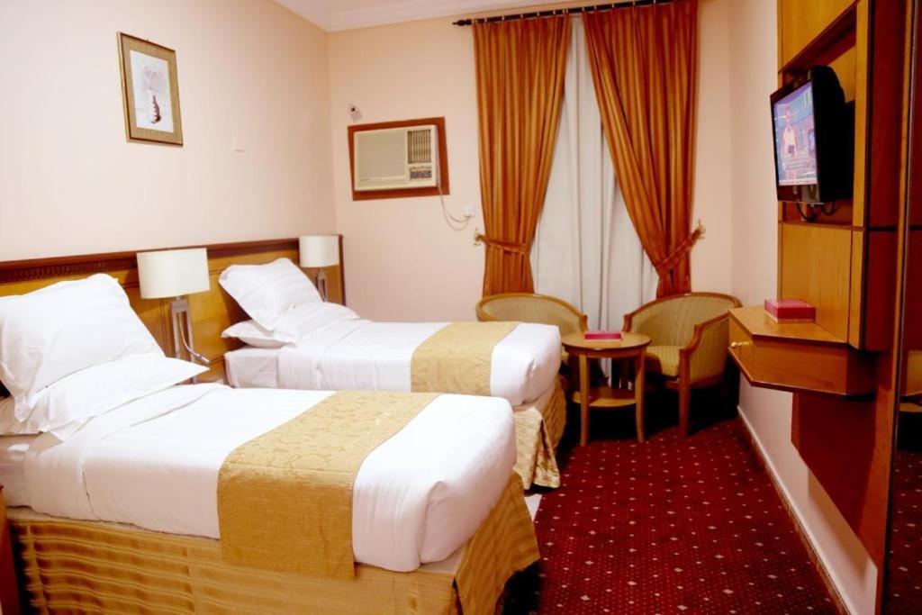 Manart Al Misk Hotel Мека Екстериор снимка