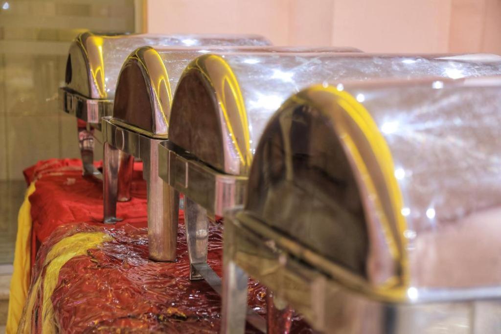 Manart Al Misk Hotel Мека Екстериор снимка