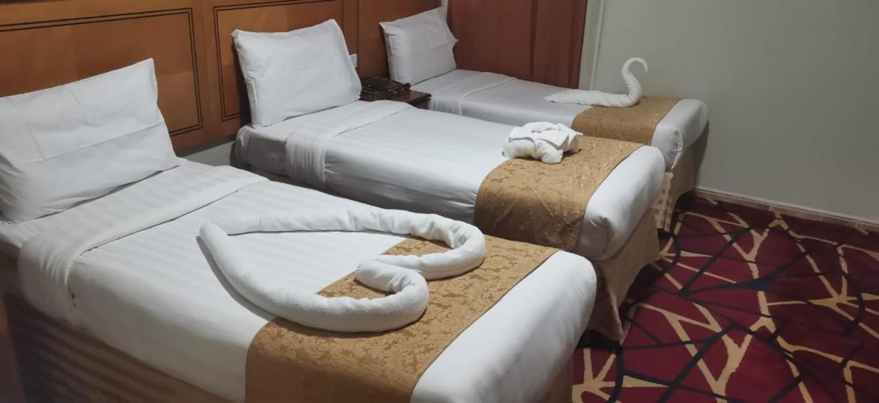 Manart Al Misk Hotel Мека Екстериор снимка