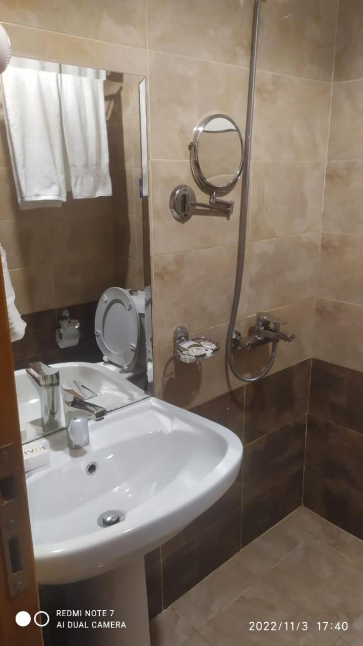 Manart Al Misk Hotel Мека Екстериор снимка